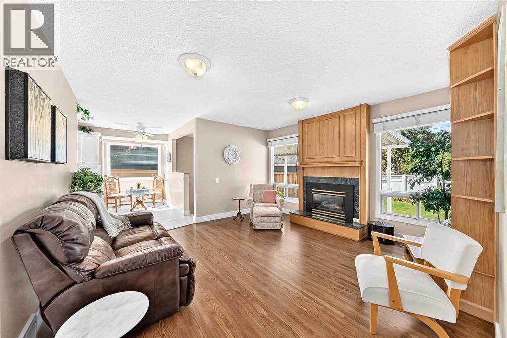 10435 Mapleridge Crescent SE — photo 20