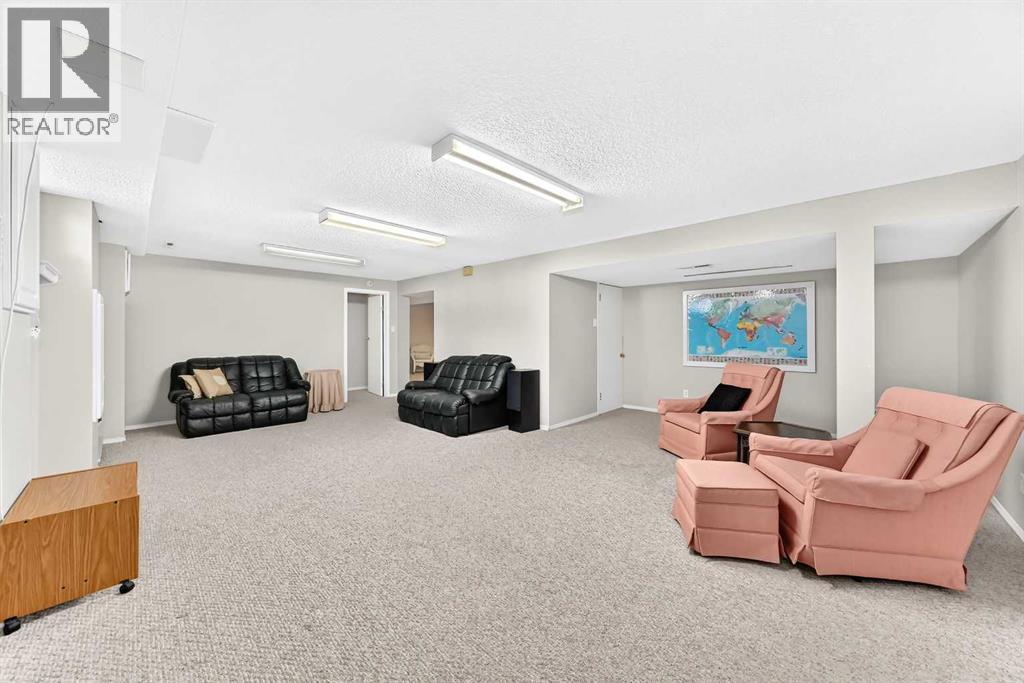 10435 Mapleridge Crescent SE — photo 30