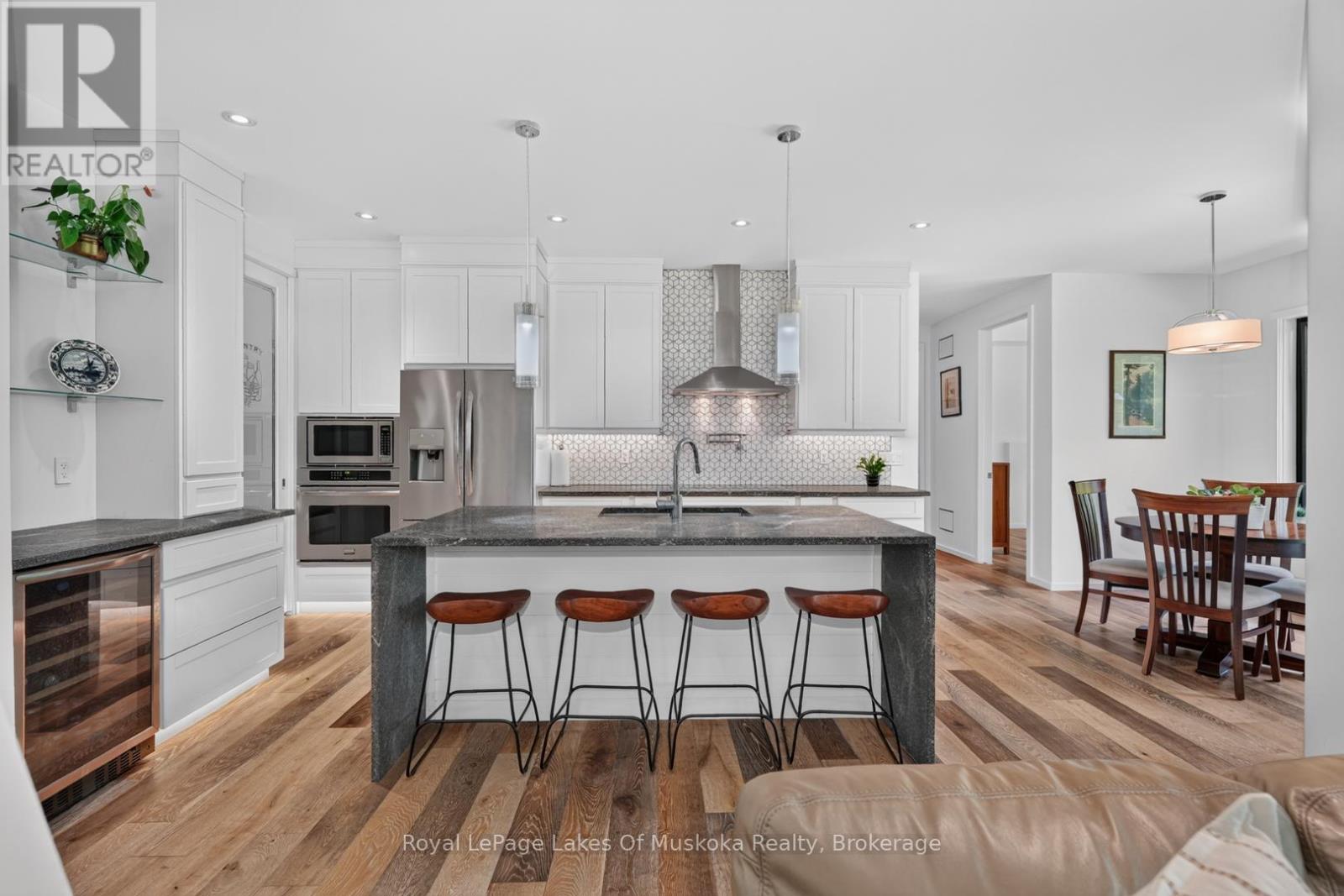 1129 NORTH PORTAGE ROAD - 12