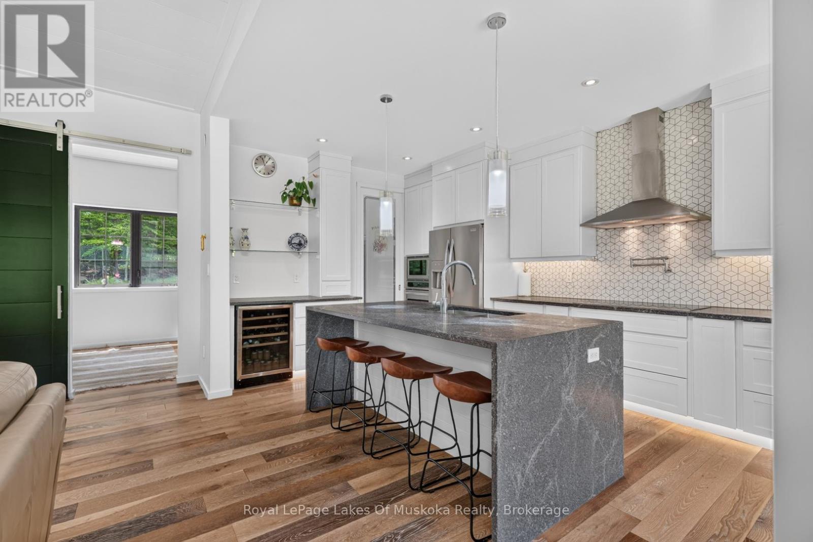 1129 NORTH PORTAGE ROAD - 13