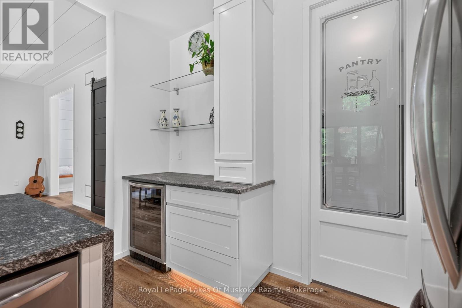 1129 NORTH PORTAGE ROAD - 18