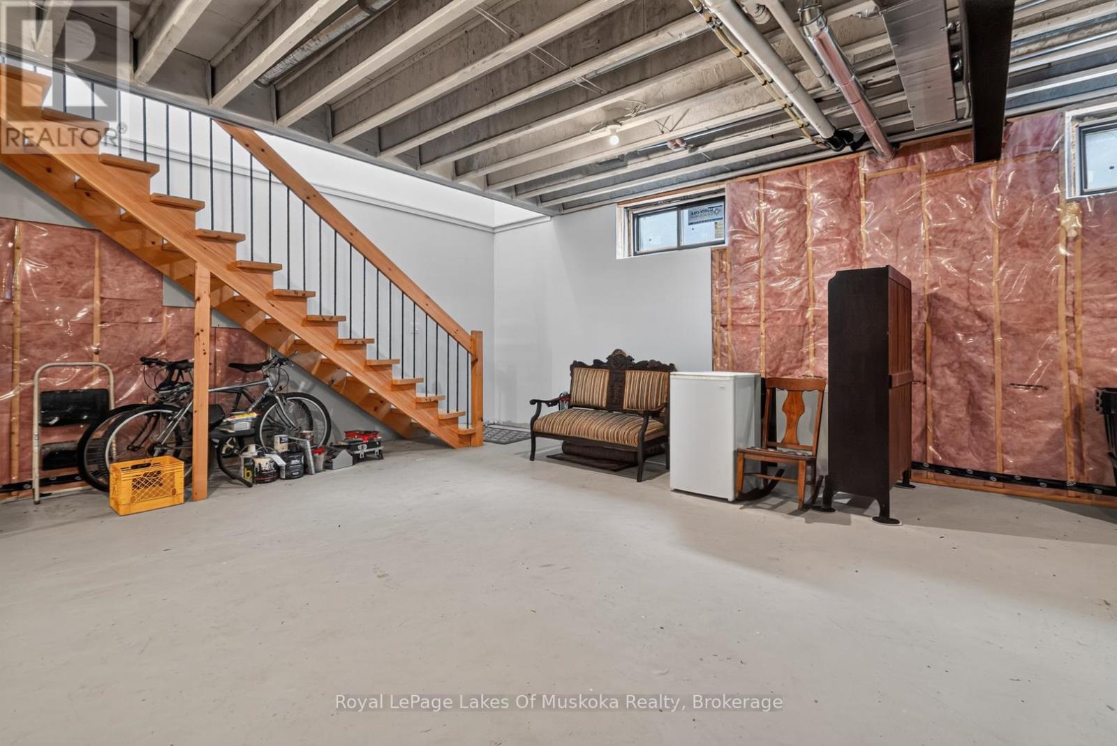 1129 NORTH PORTAGE ROAD - 35