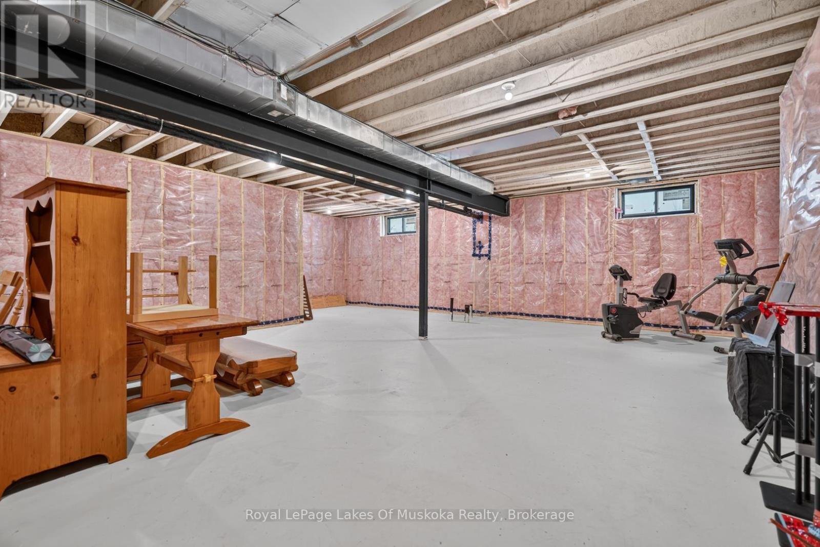 1129 NORTH PORTAGE ROAD - 37