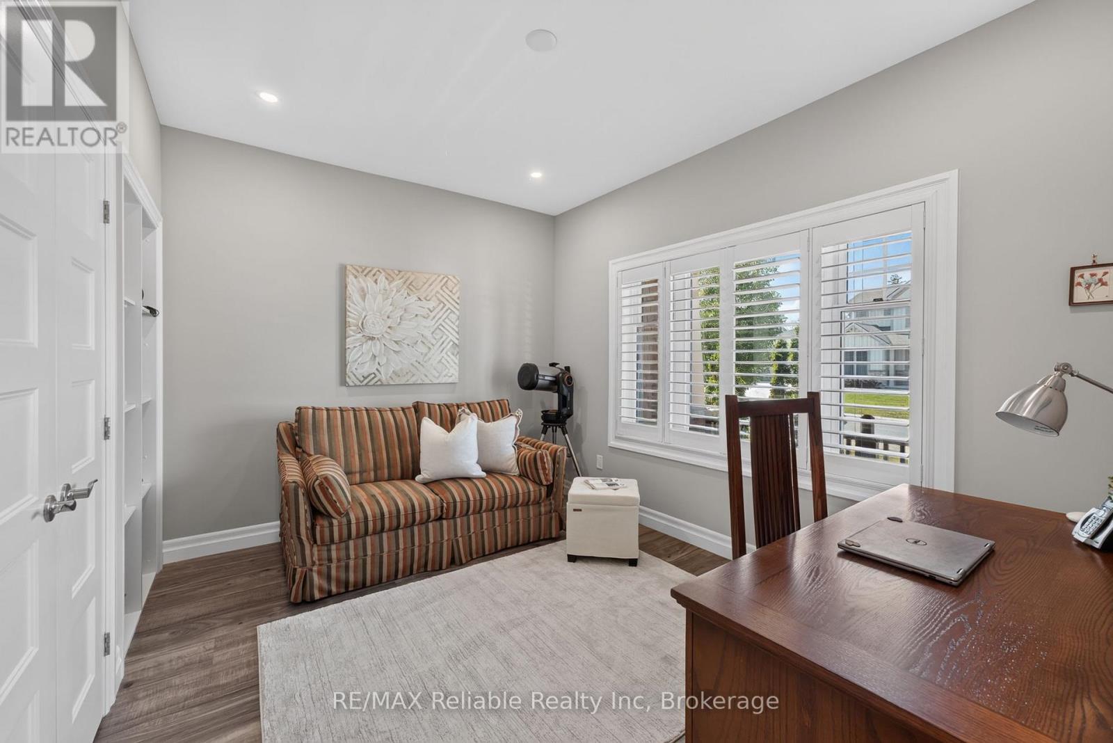 13 THIMBLEWEED DRIVE - 19