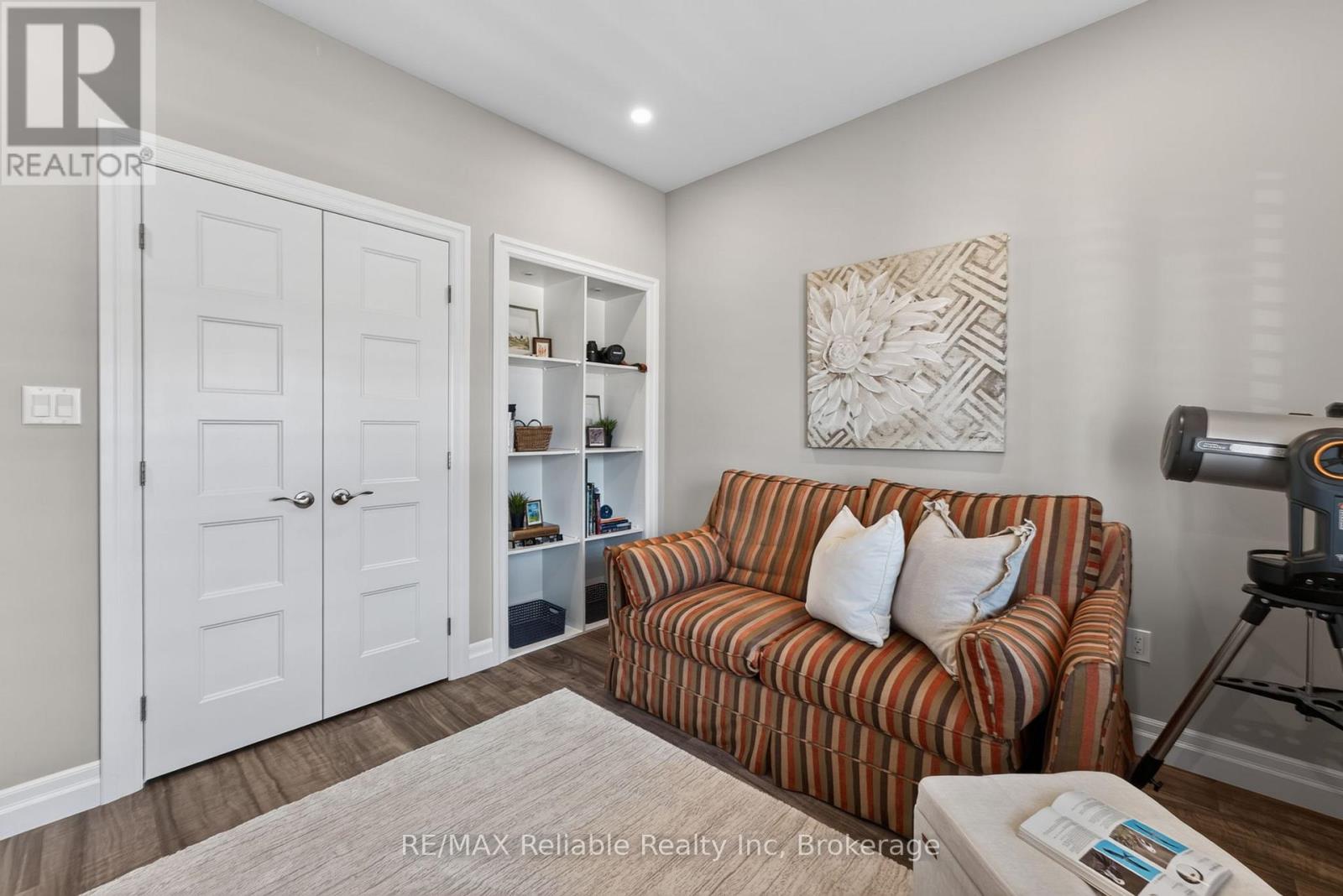 13 THIMBLEWEED DRIVE - 20