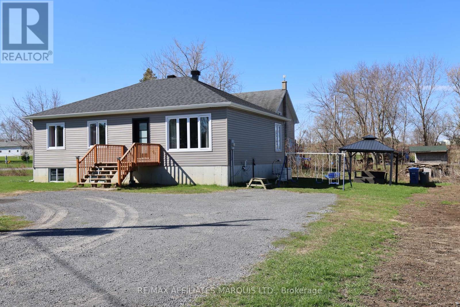 69 ST POLYCARP STREET - 3