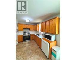 49 Beechwood Avenue, photo 2