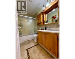 49 Beechwood Avenue, photo 10