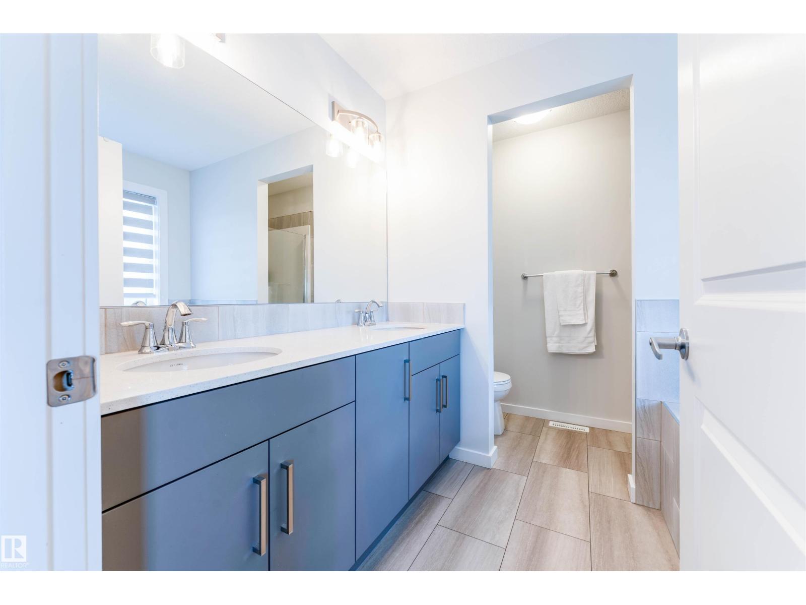 8426 228a ST NW NW - 29