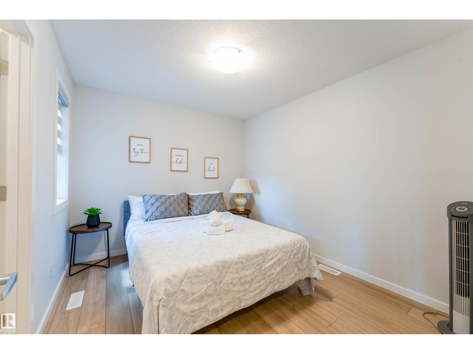 8426 228a ST NW NW - 41