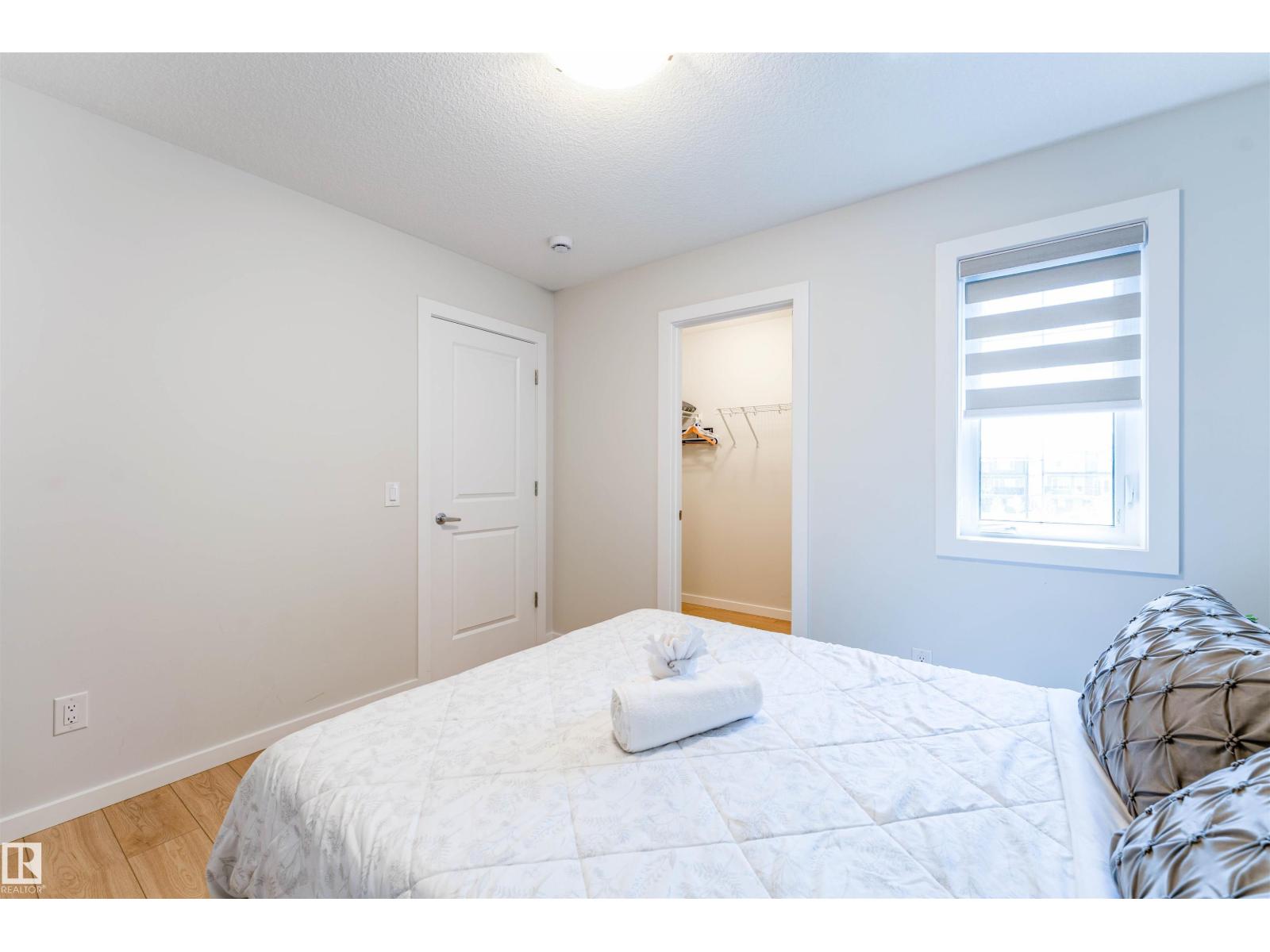 8426 228a ST NW NW - 42