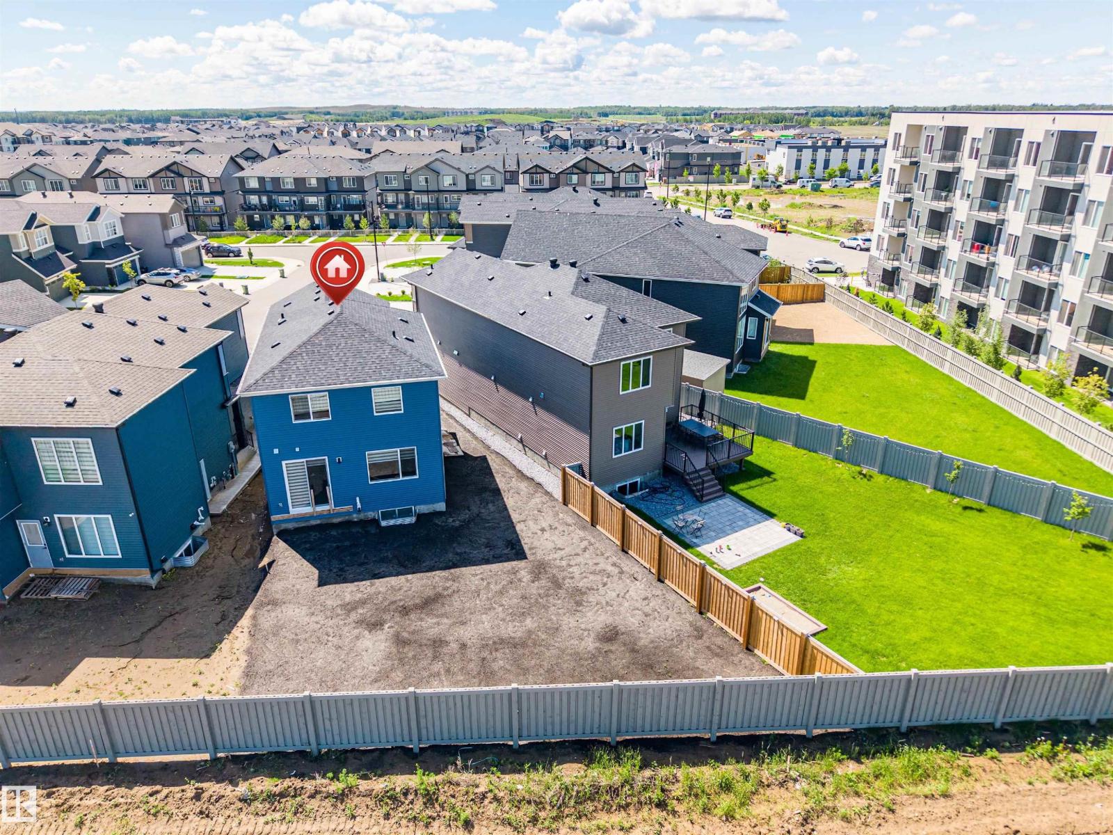 8426 228a ST NW NW - 70
