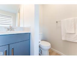 8426 228a St Nw Nw, Edmonton, AB T5T4A3 Photo 32