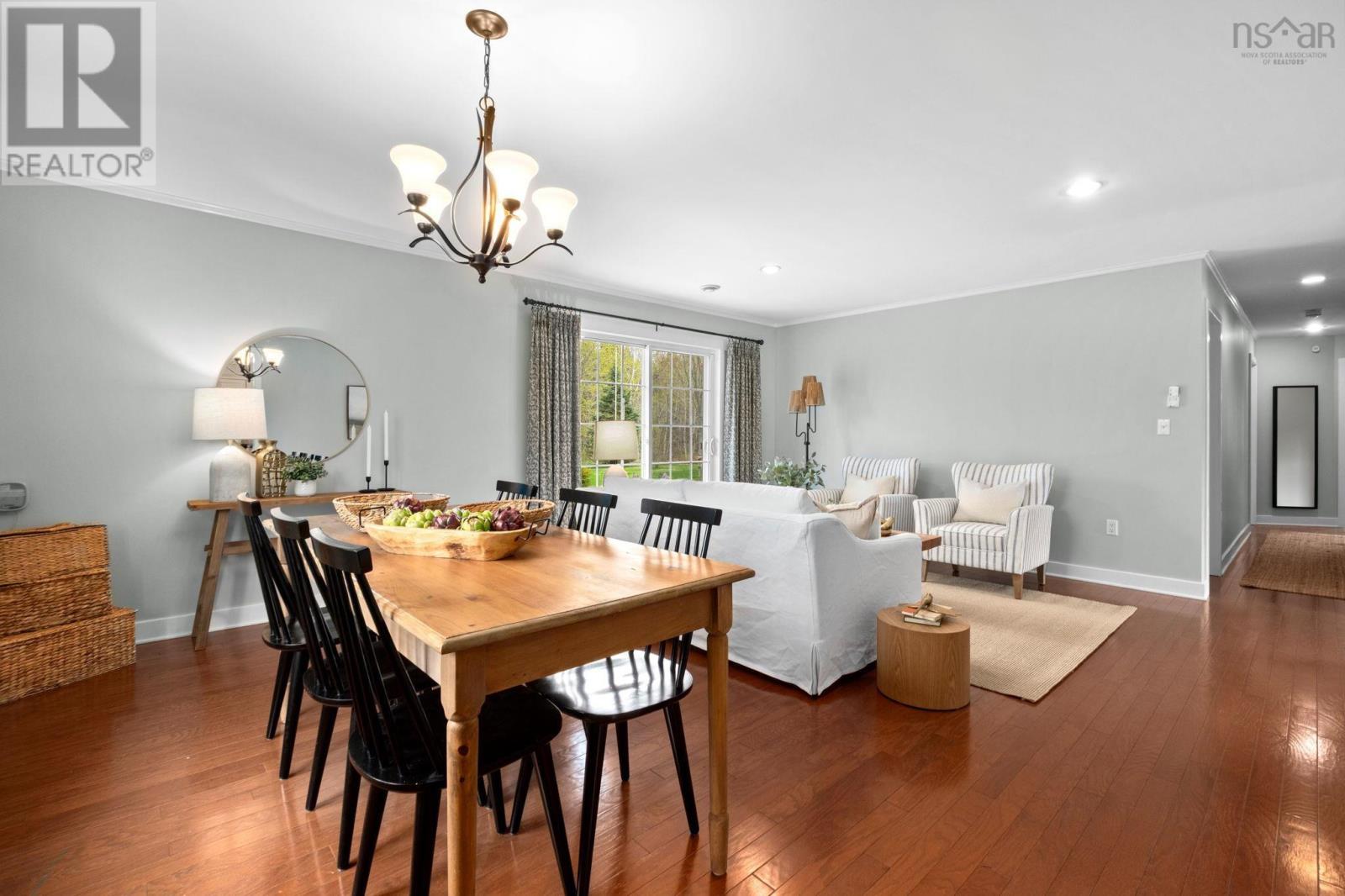141 Morris Crescent - 14