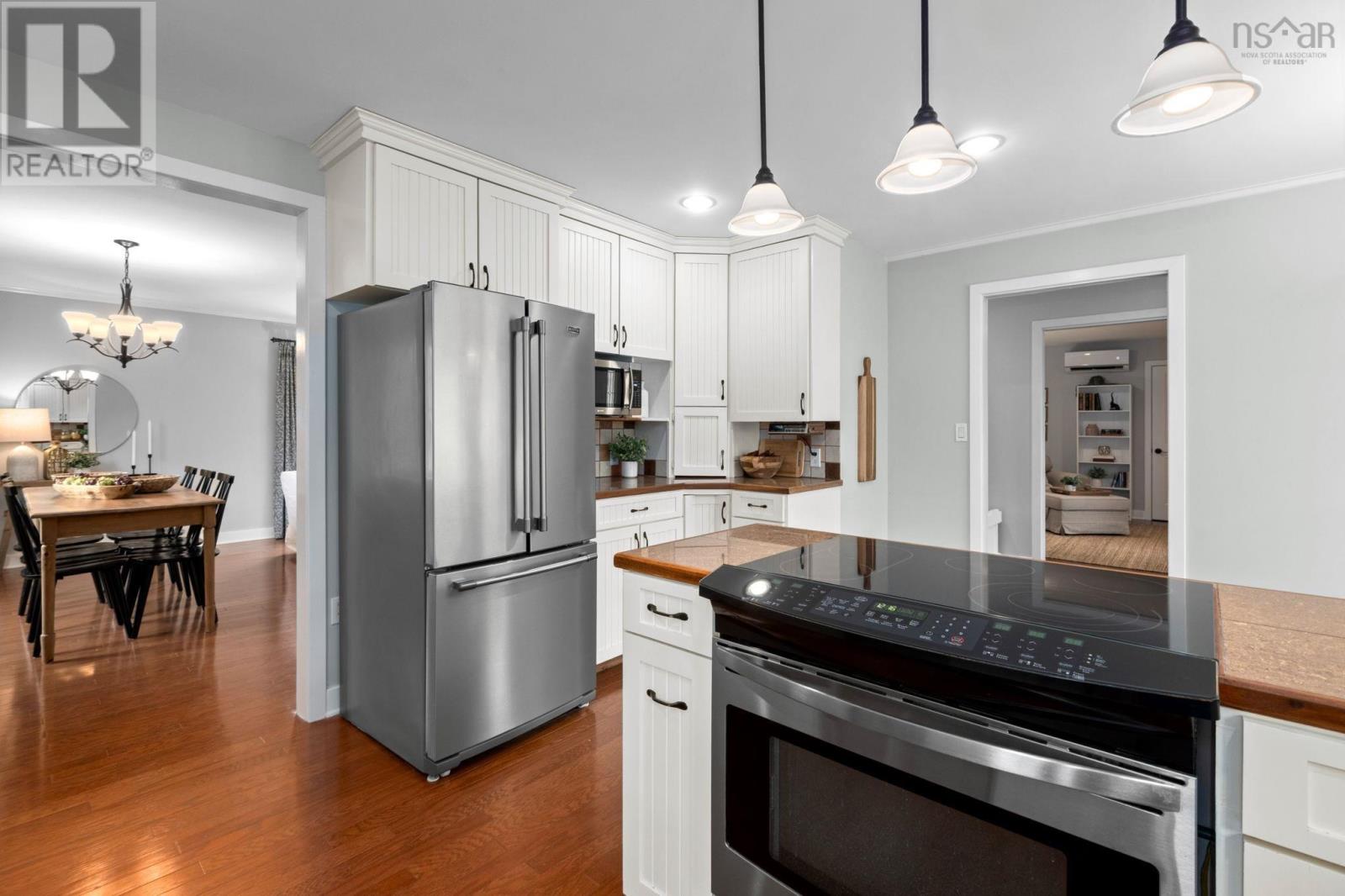 141 Morris Crescent - 12