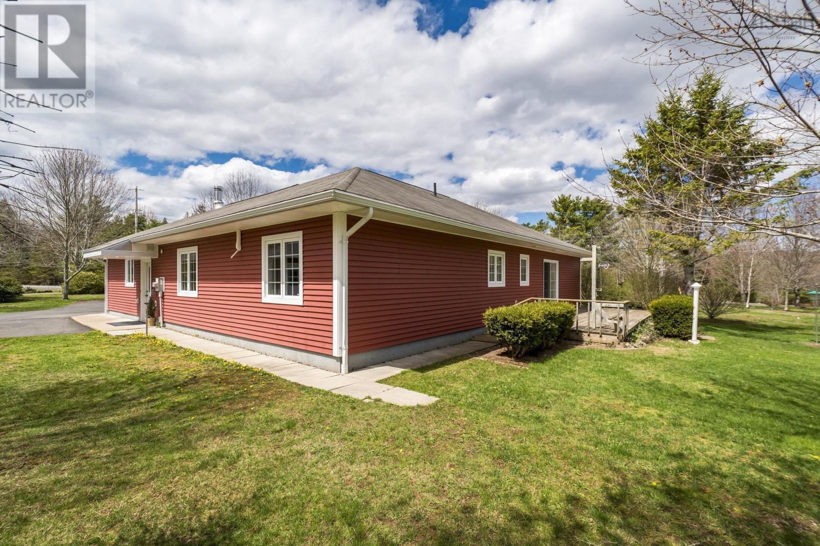 141 Morris Crescent - 44