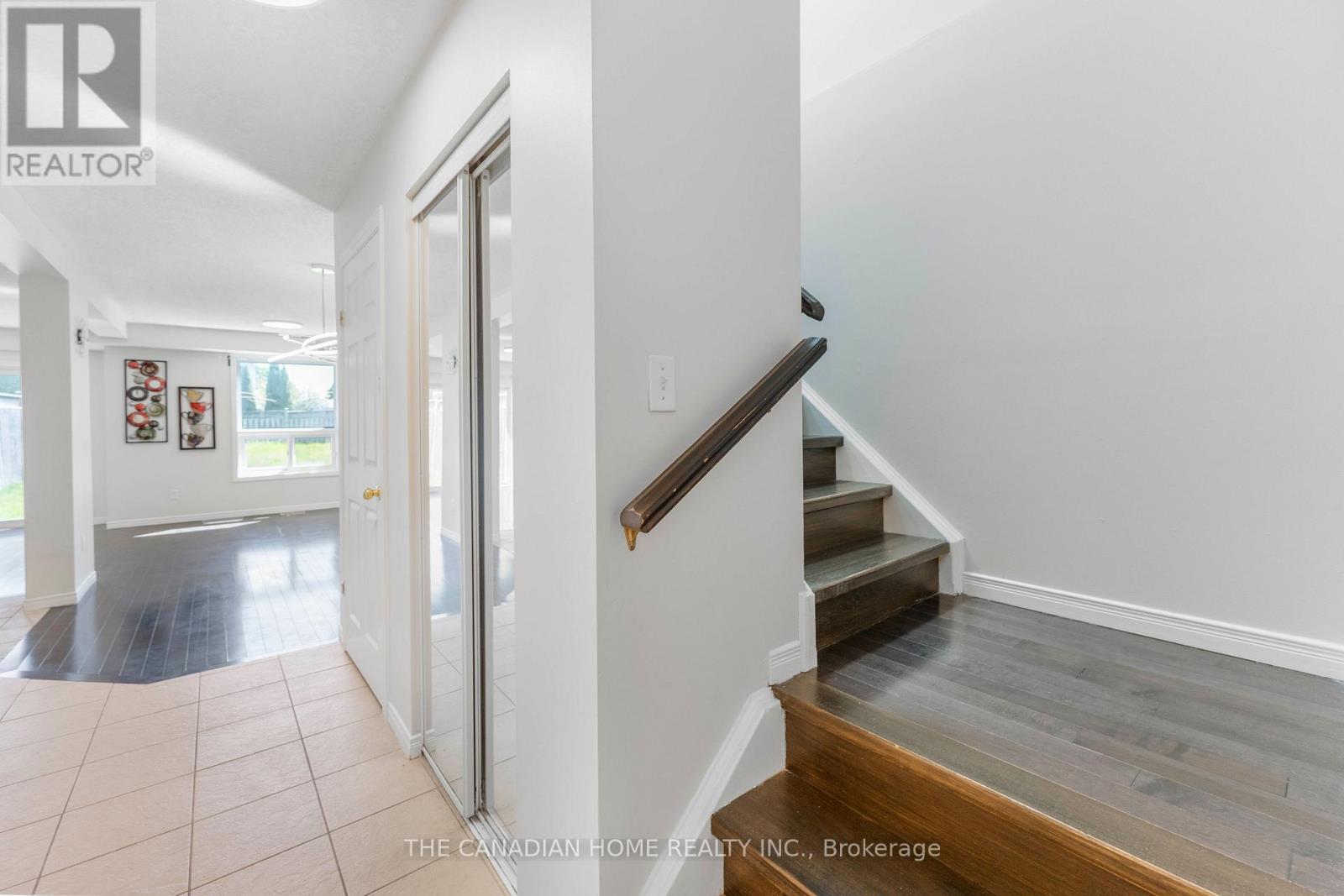 500 ROBERT FERRIE DRIVE - 31