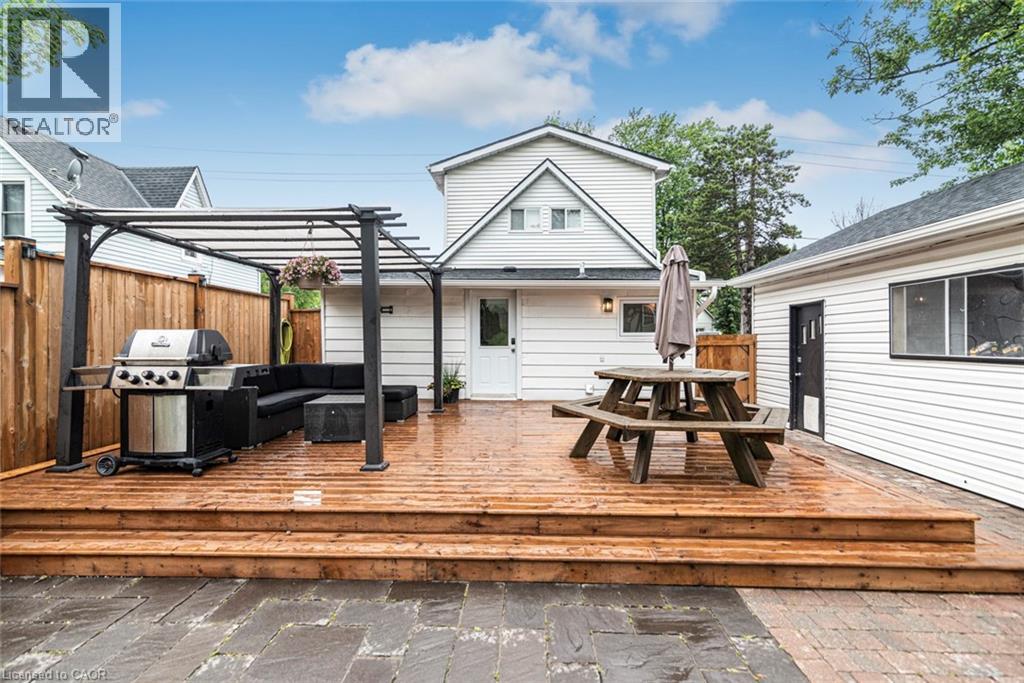 811 TAMARAC Street - 22