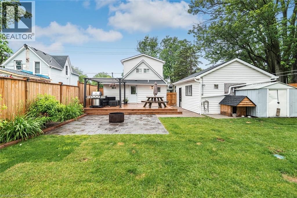 811 TAMARAC Street - 25