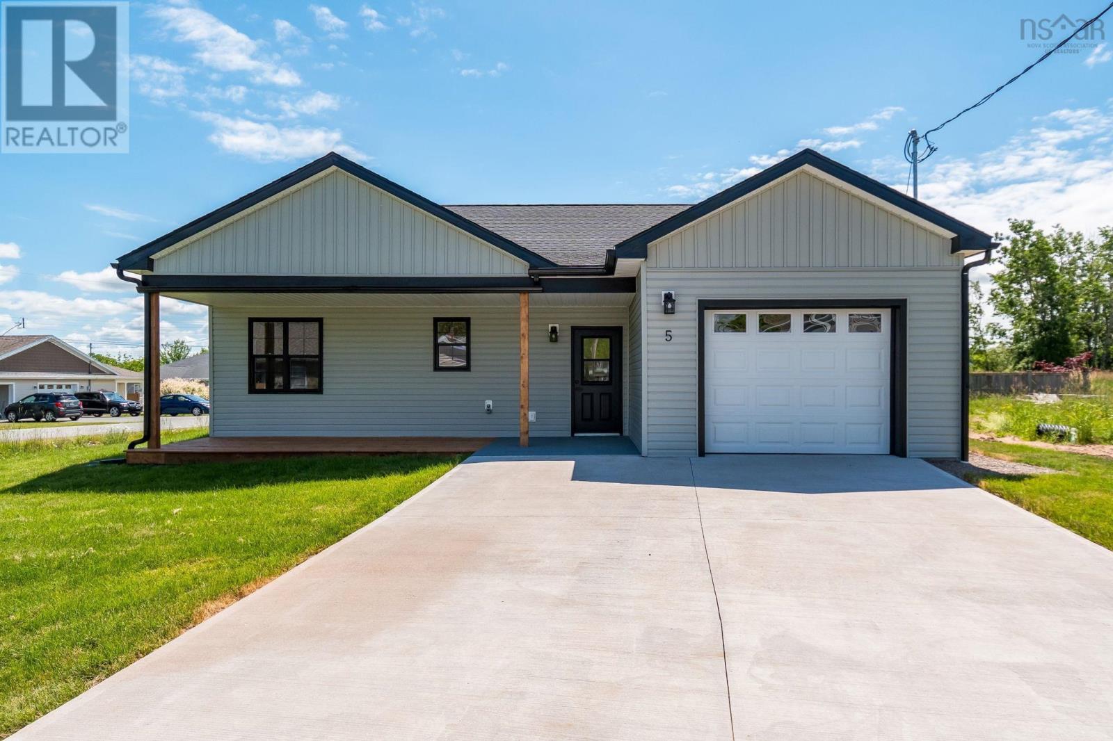 Property photo of 5 McCully Crescent