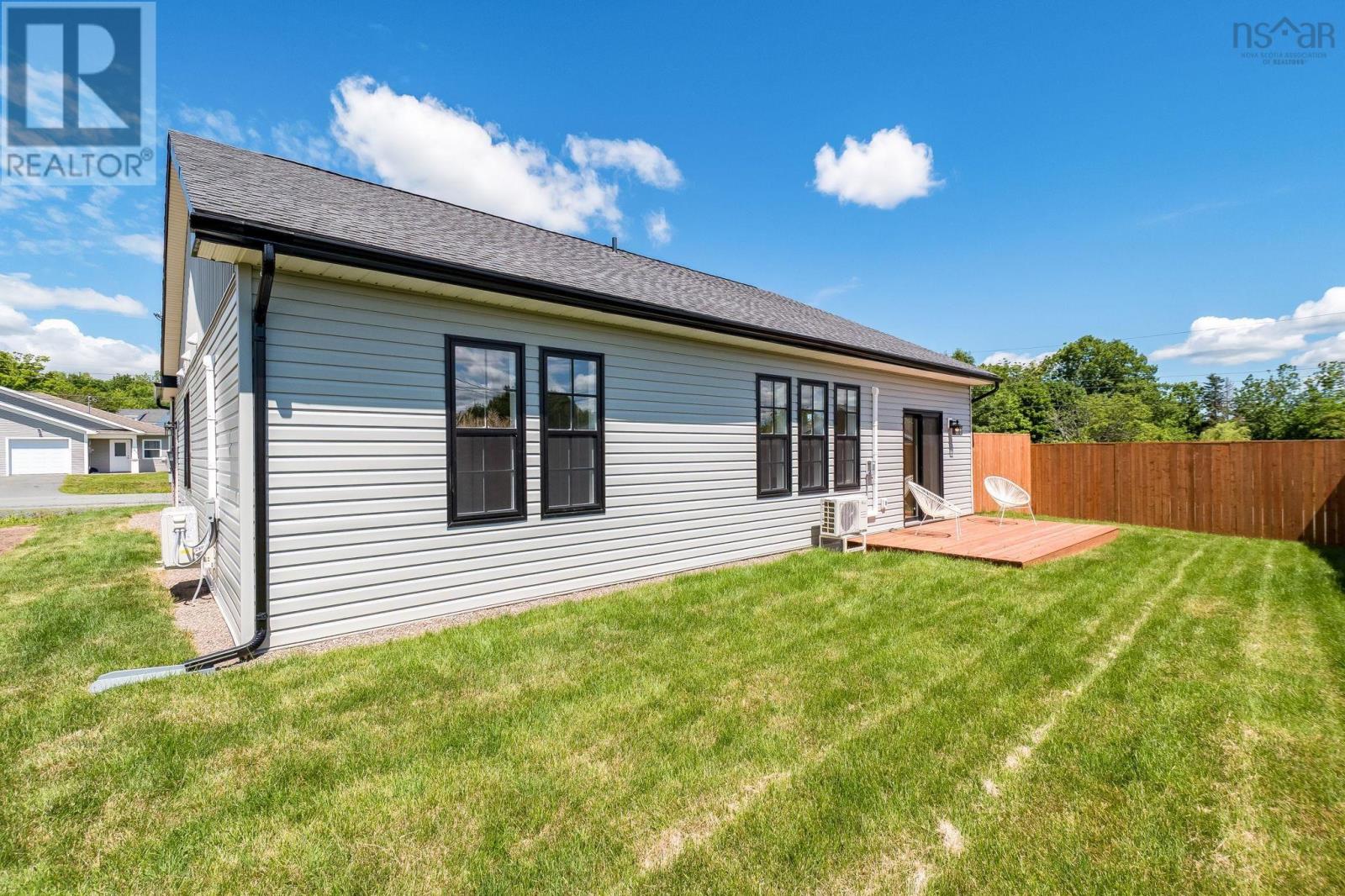 Property 25 of 37 of 5 McCully Crescent