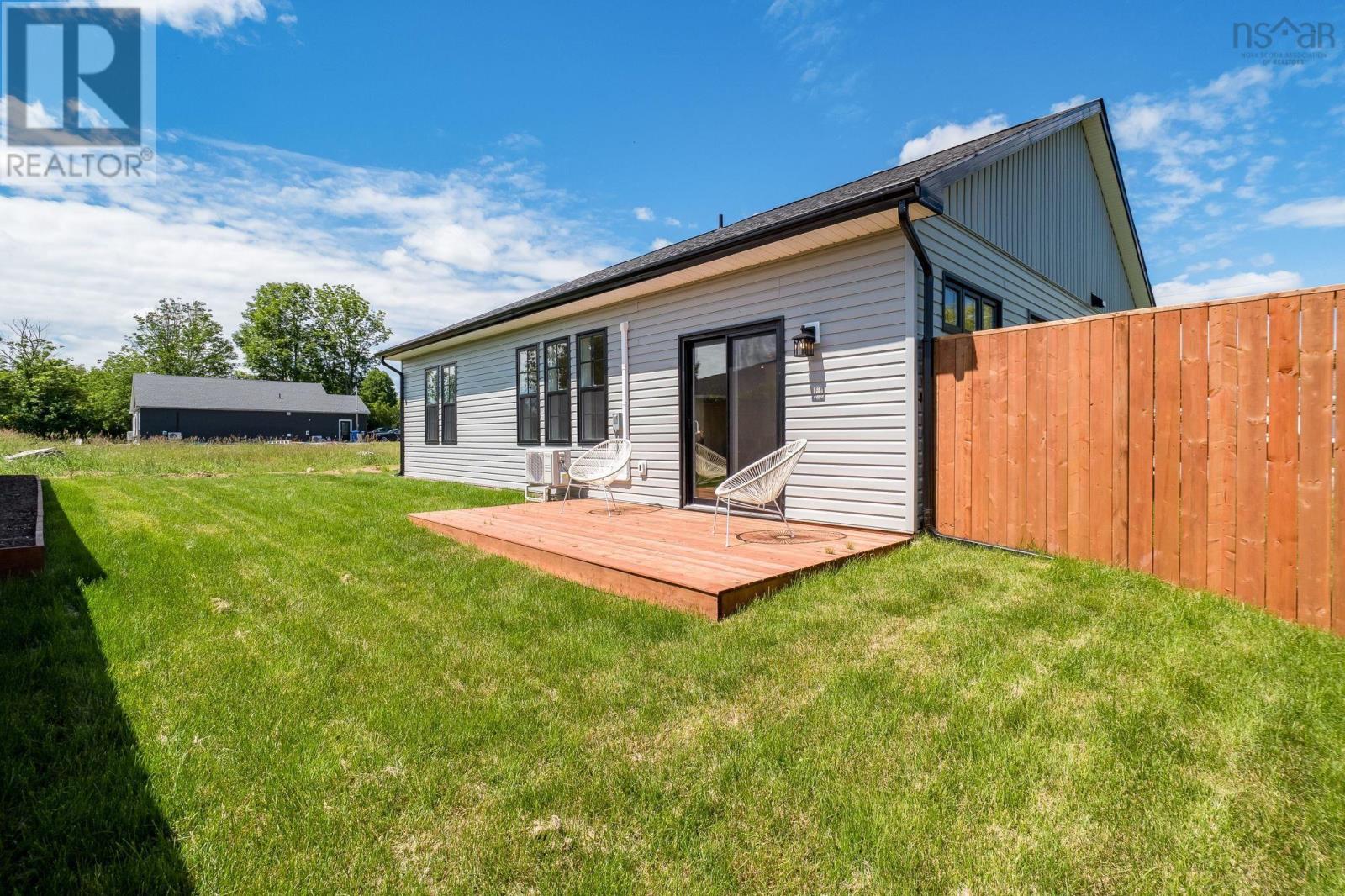 Property 27 of 37 of 5 McCully Crescent