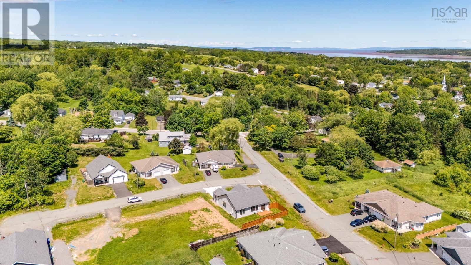 Property 32 of 37 of 5 McCully Crescent