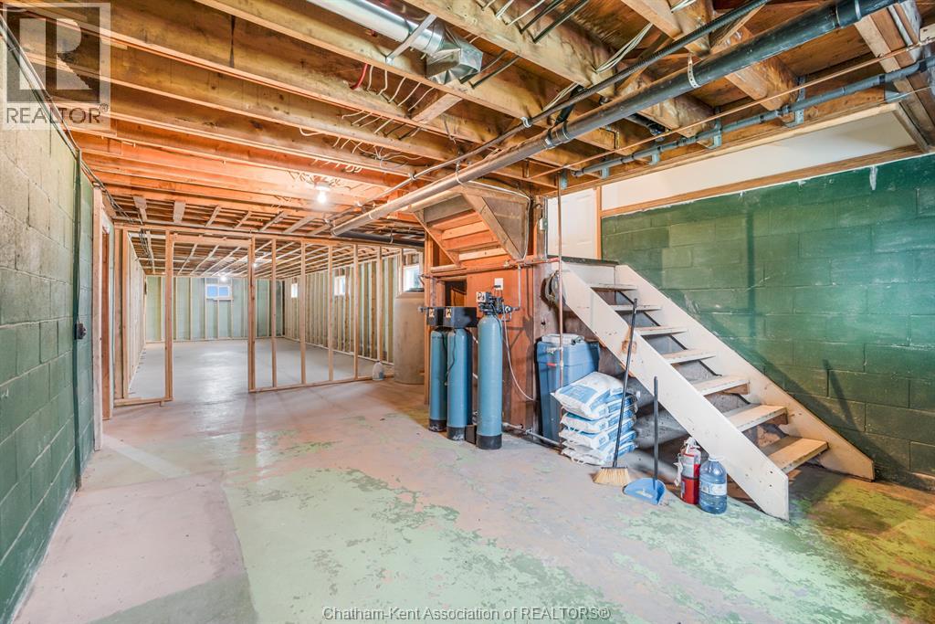 27156 St Clair ROAD - Image 34