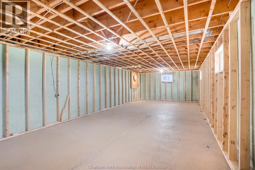 27156 St Clair ROAD - Image 29