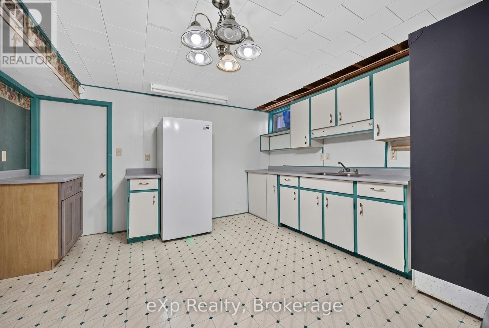 29 CONCESSION STREET E - Image 22