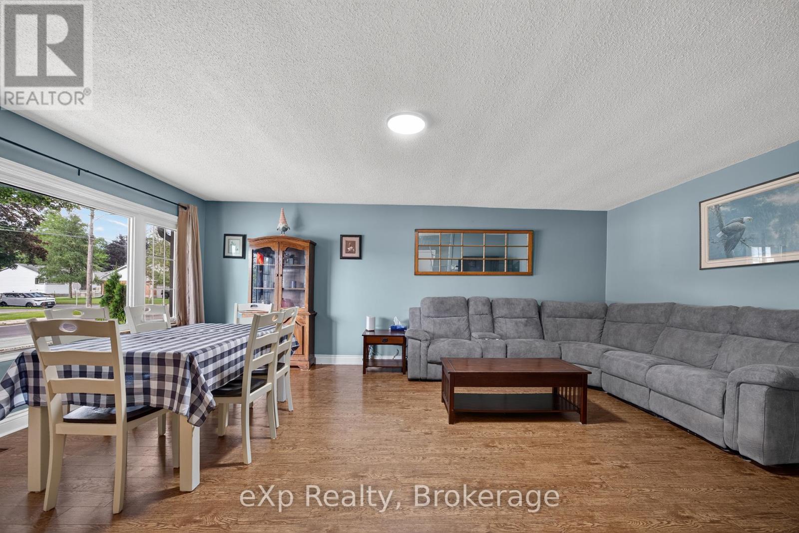 29 CONCESSION STREET E - Image 9