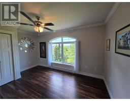 57 MacPherson Avenue thumbnail 25