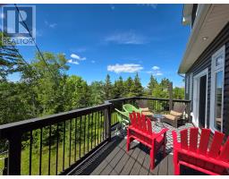 57 MacPherson Avenue thumbnail 10