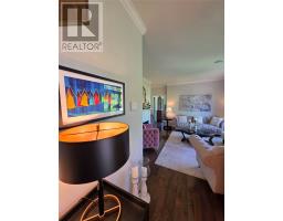 57 MacPherson Avenue thumbnail 15