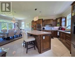 57 MacPherson Avenue thumbnail 2