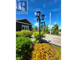 57 MacPherson Avenue thumbnail 32