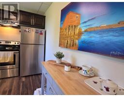57 MacPherson Avenue thumbnail 40