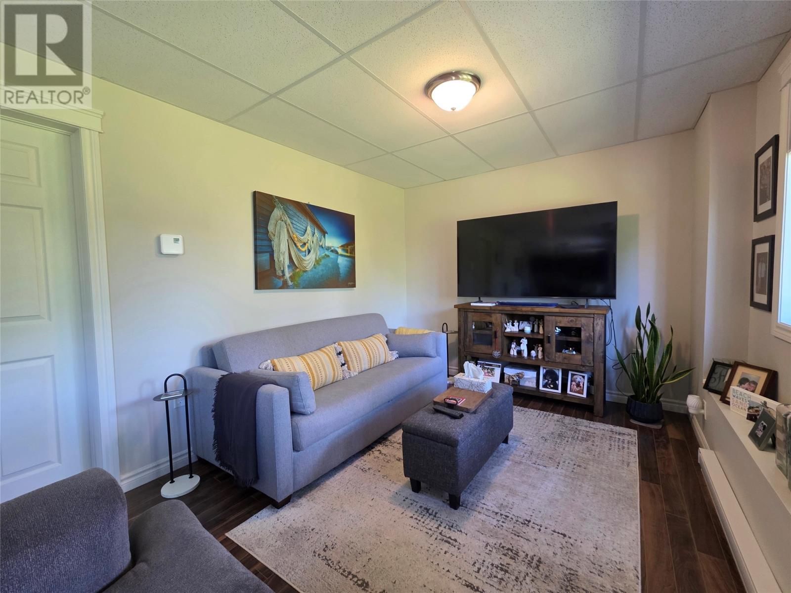 57 MacPherson Avenue - 34