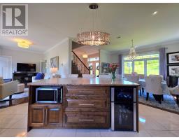57 MacPherson Avenue thumbnail 5