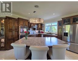 57 MacPherson Avenue thumbnail 6