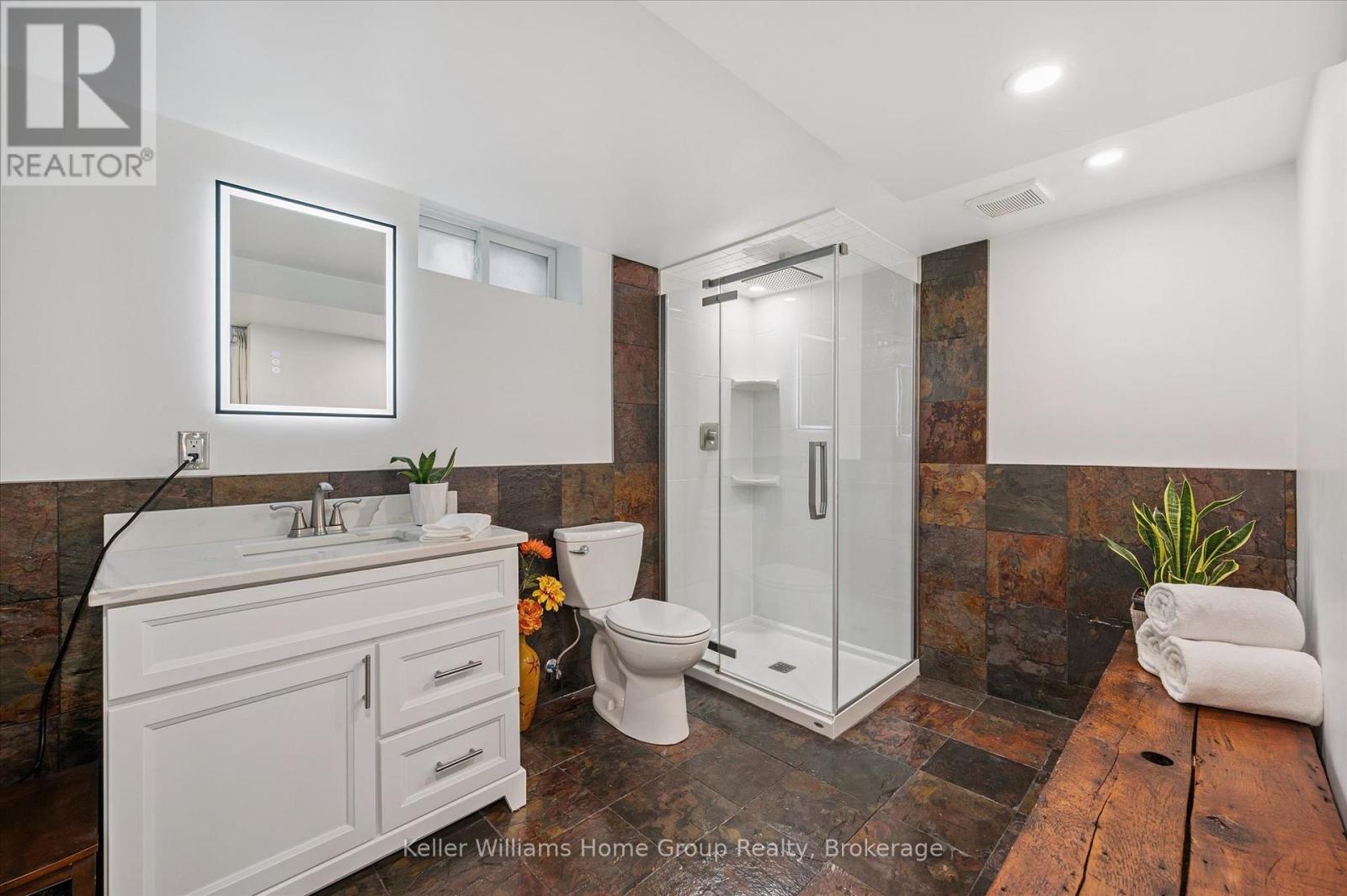 44 MEYER DRIVE - 24