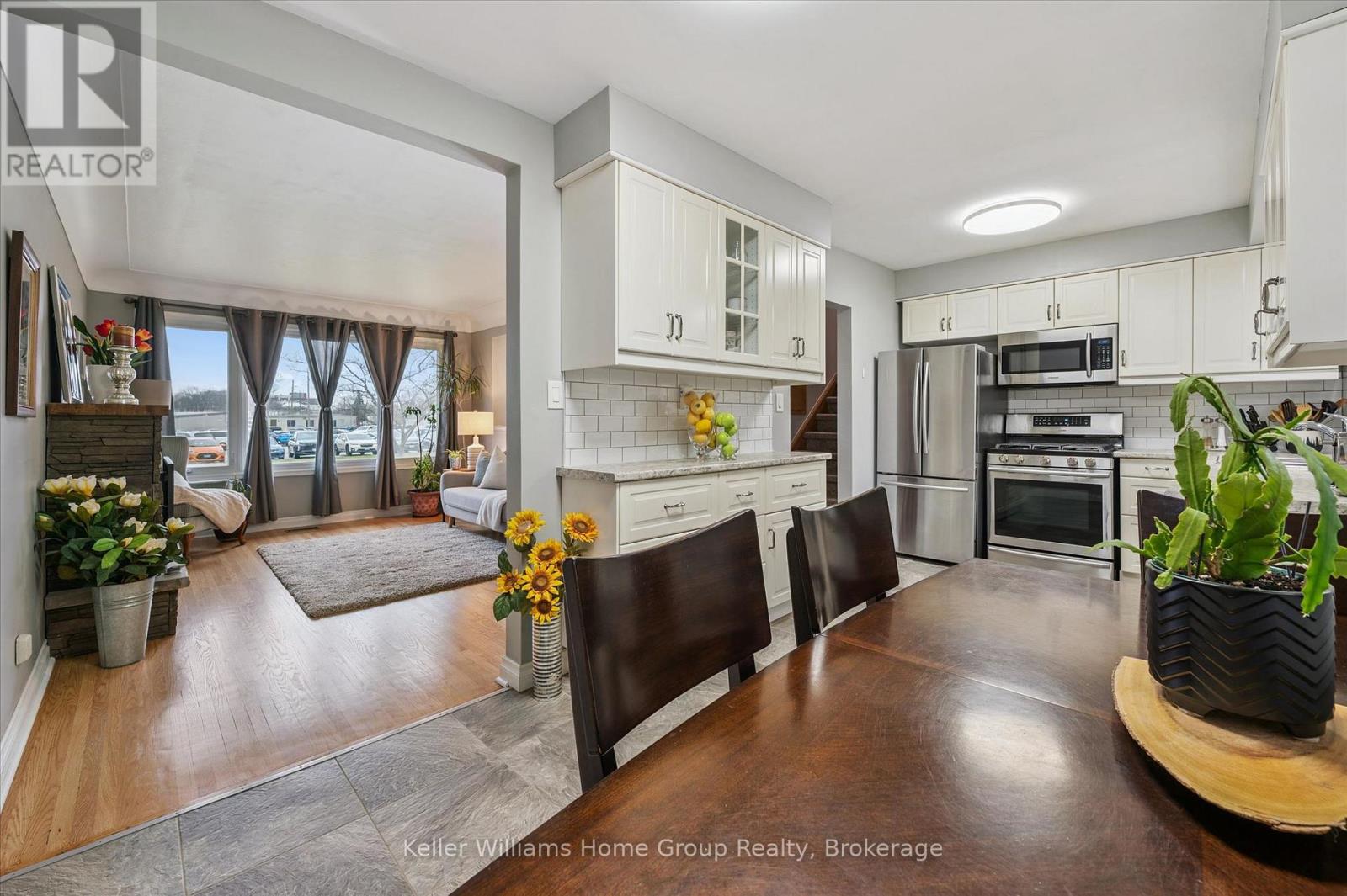 44 MEYER DRIVE - 4