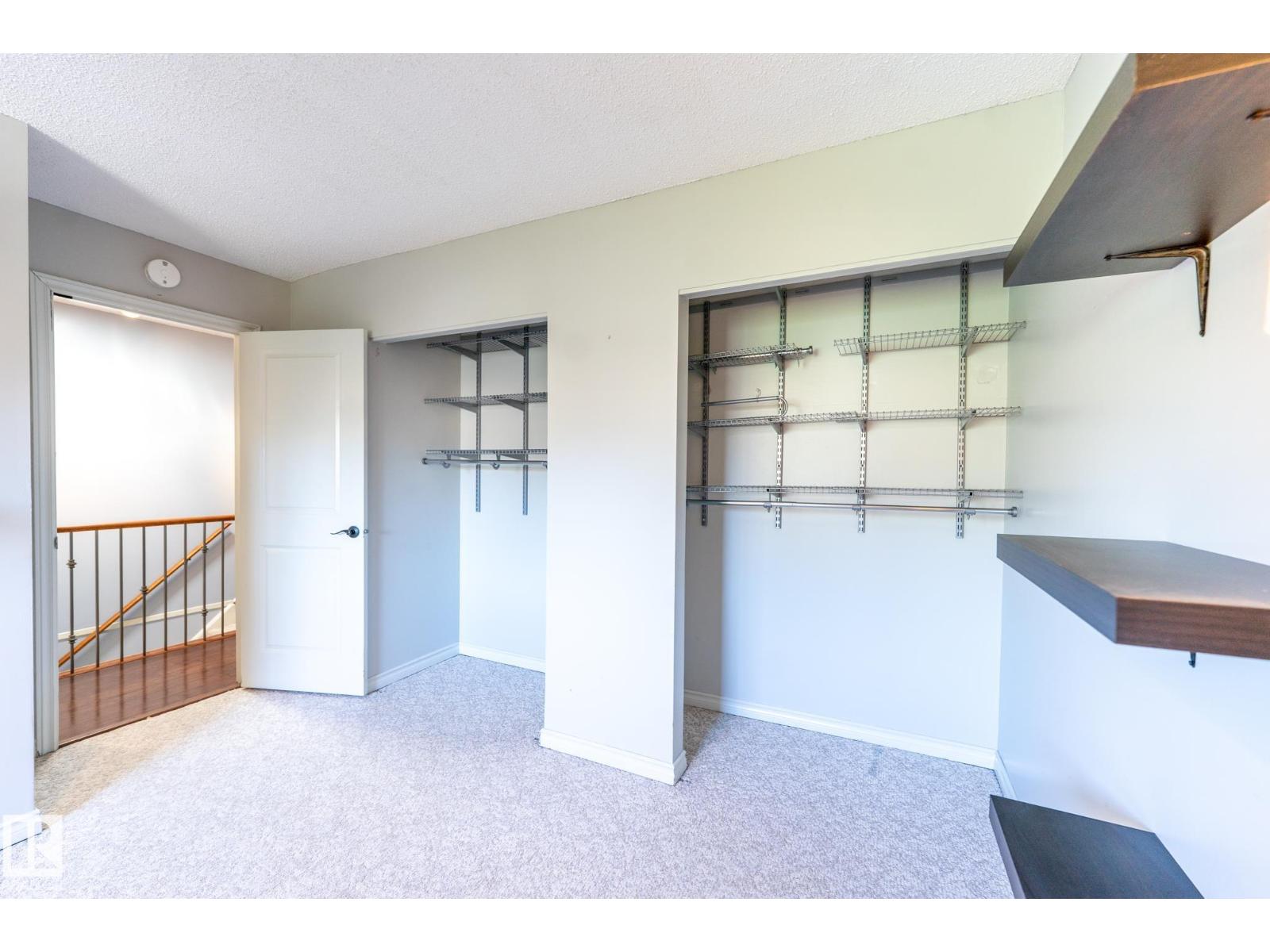 18289 74 AV NW - 29