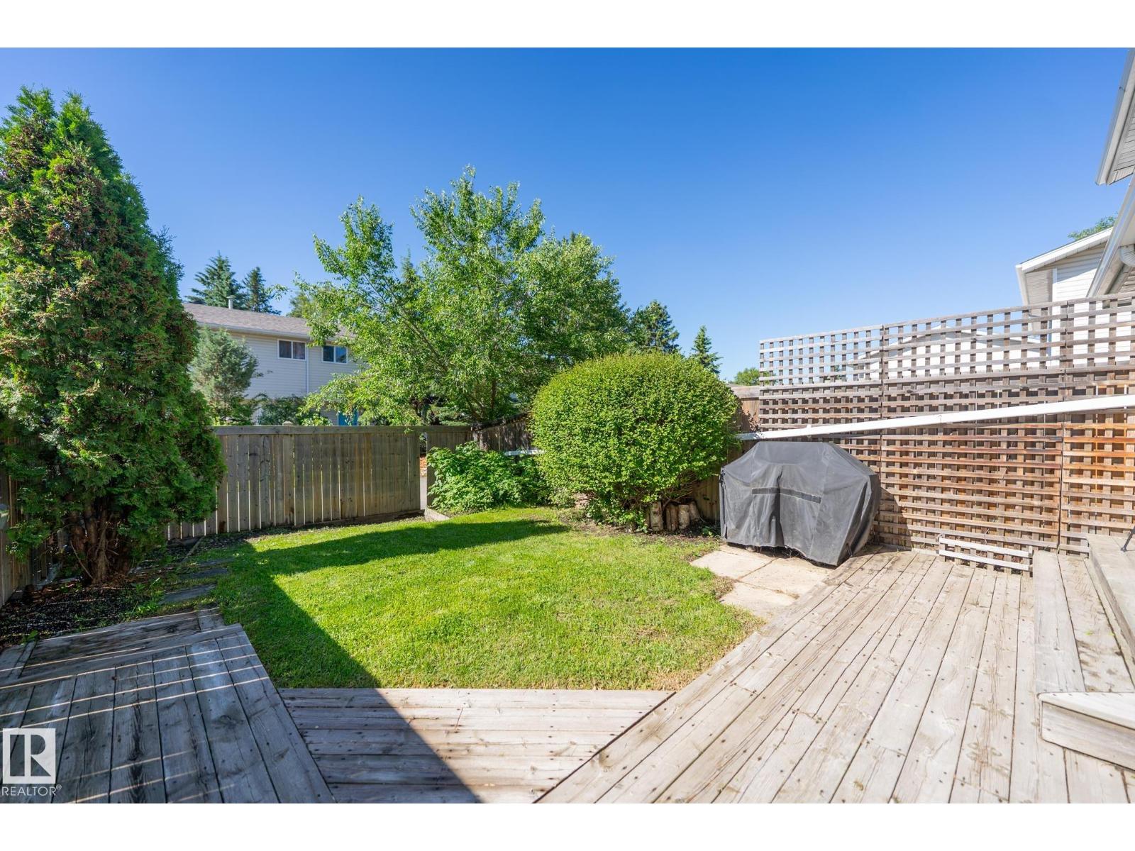 18289 74 AV NW - 53