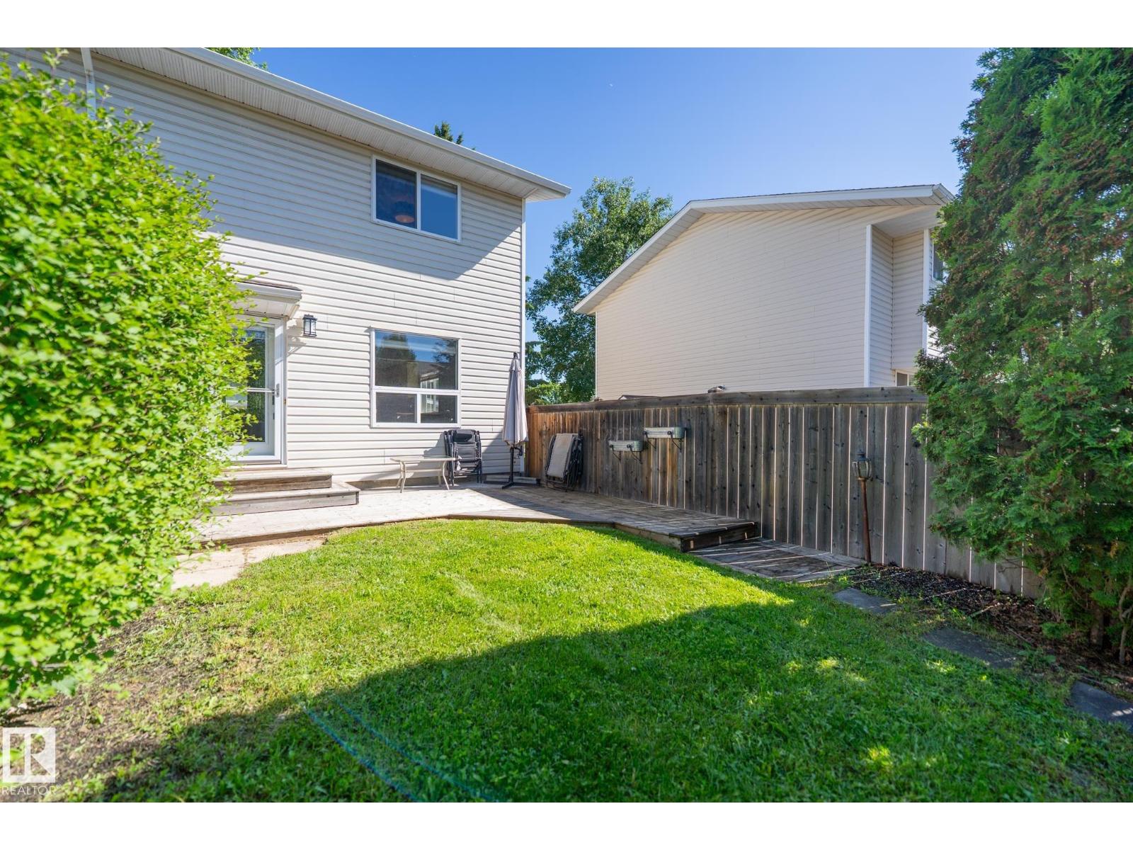 18289 74 AV NW - 56