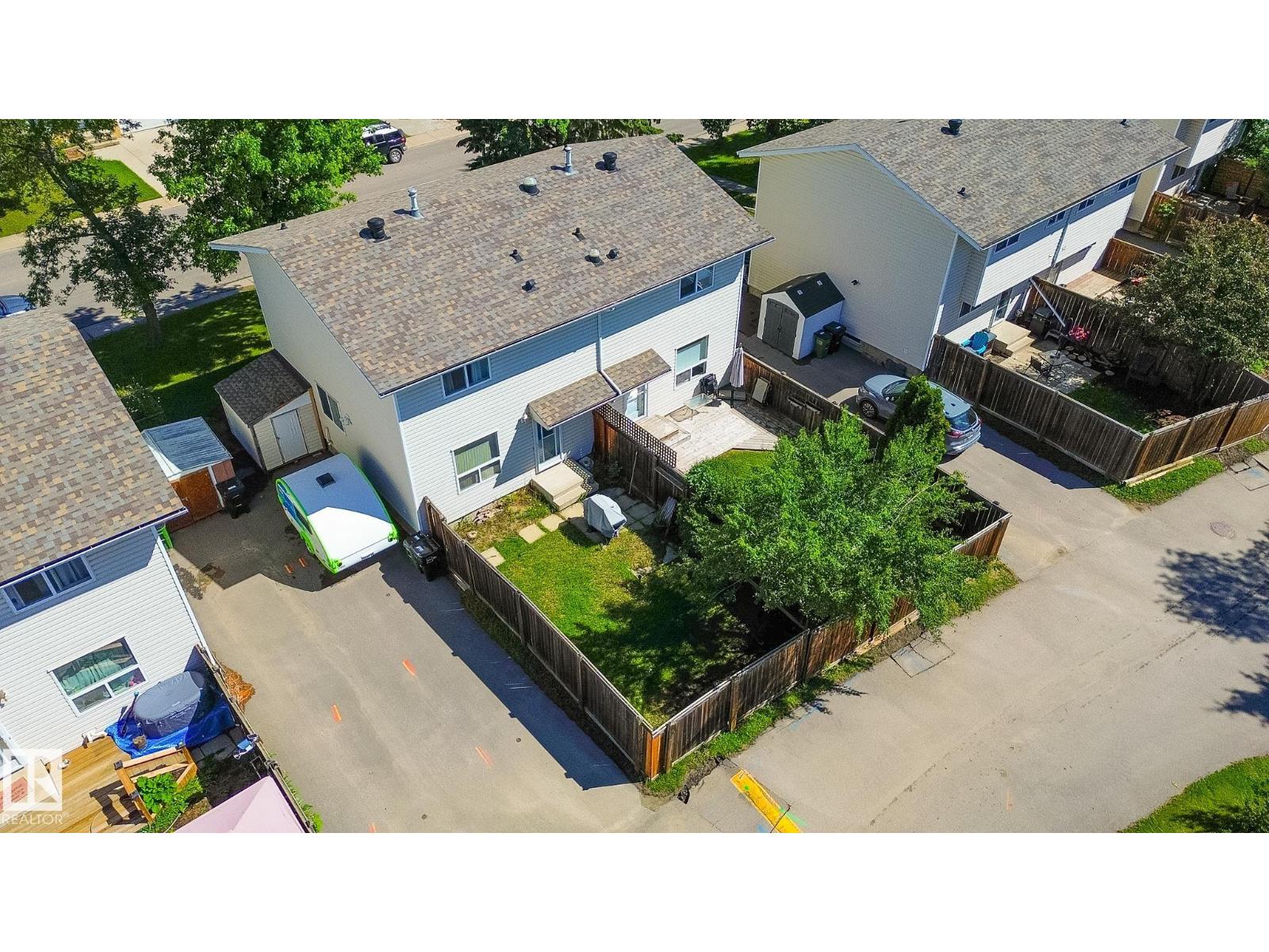 18289 74 AV NW - 69