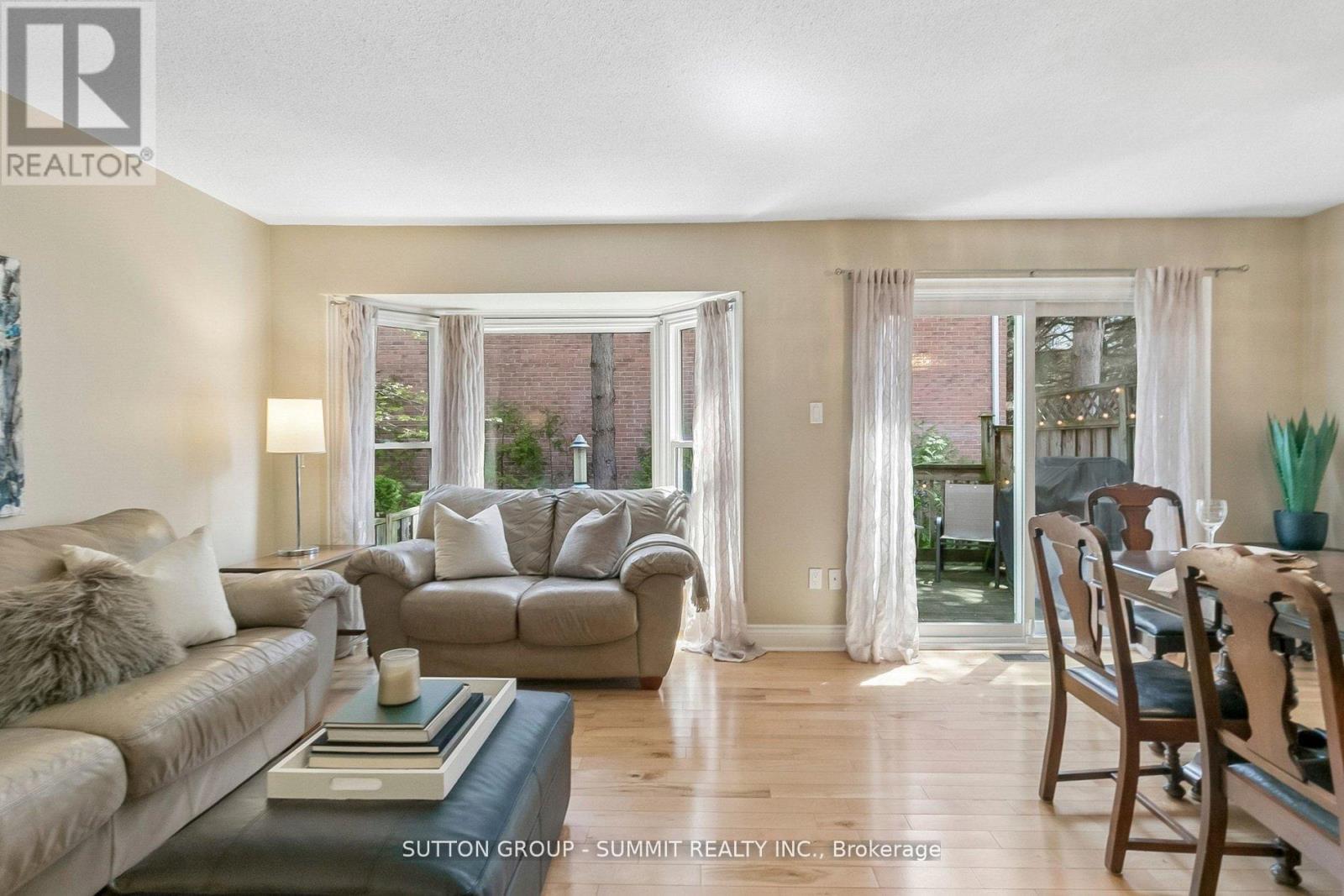 10 TAMARACK CIRCLE - 13