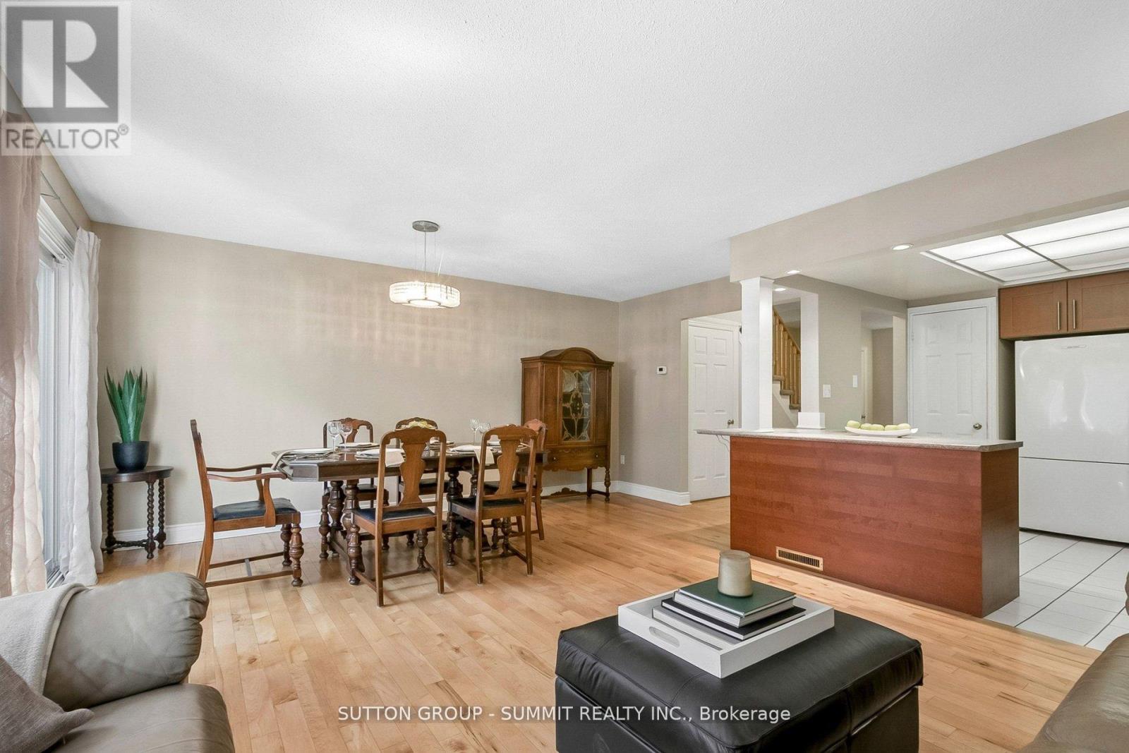 10 TAMARACK CIRCLE - 15