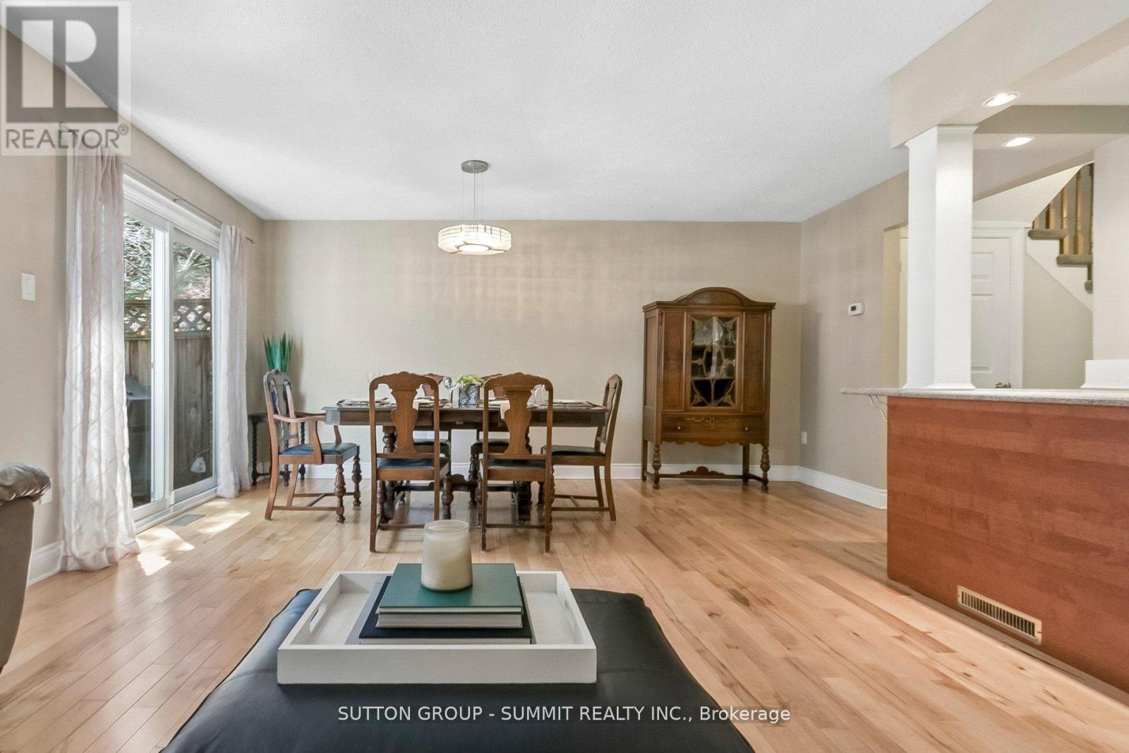 10 TAMARACK CIRCLE - 17