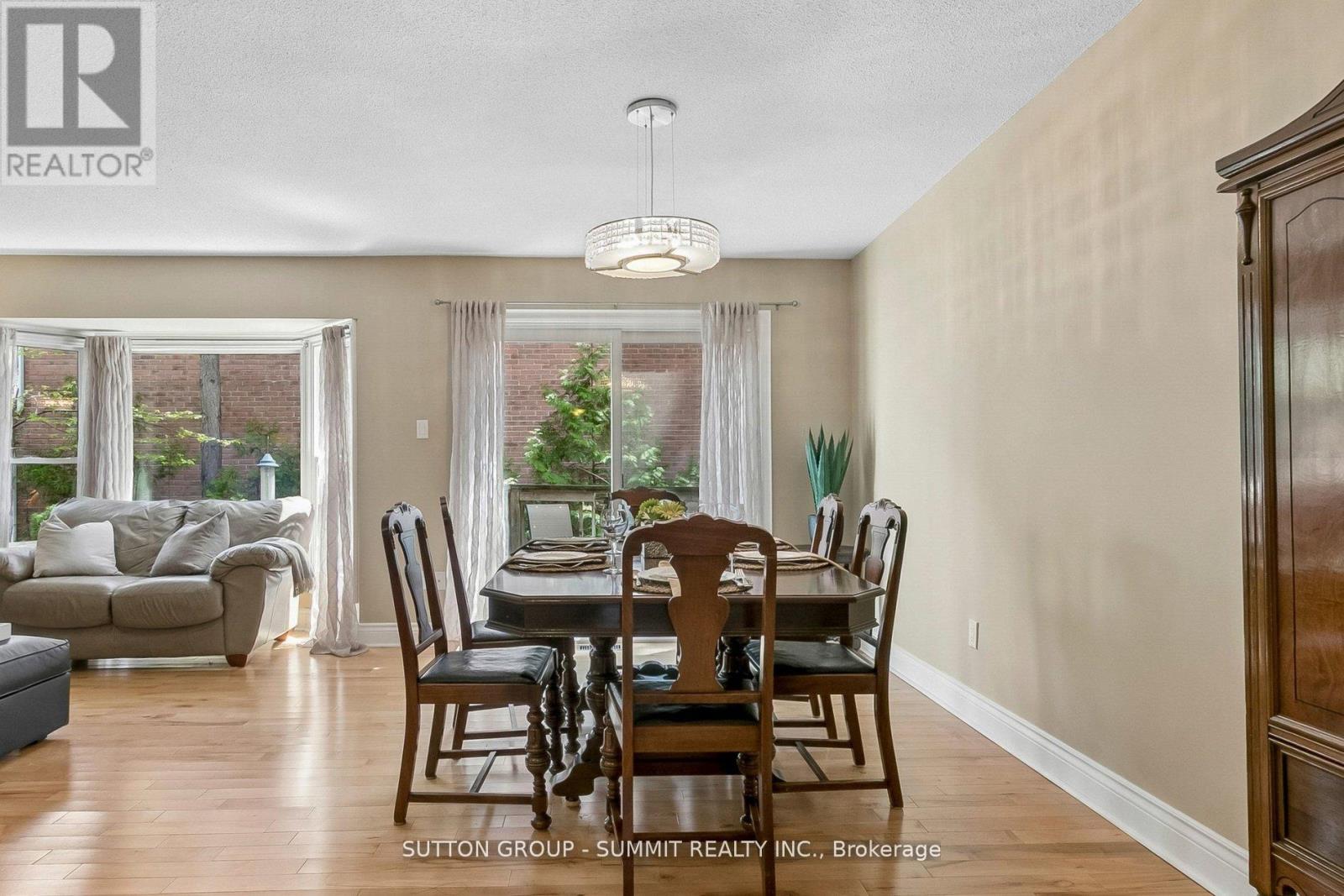 10 TAMARACK CIRCLE - 29